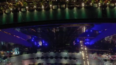 Singapur-Şubat 4 2019: gece Singapur şehir Marina Bay ünlü otel havadan Panorama 4k yaklaşık Şubat 4 2019 Singapur.