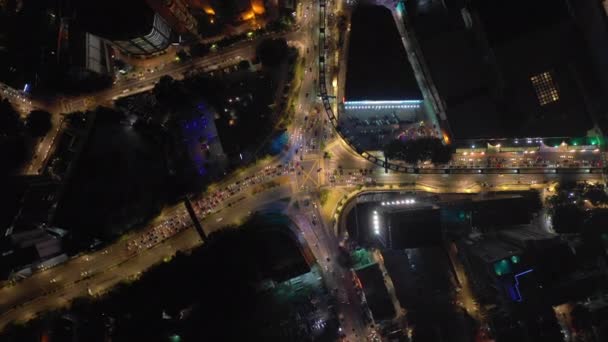马来西亚吉隆坡 2019年6月25日 白天吉隆坡市中心交通街十字路口地铁线全景4K马来西亚 — 图库视频影像