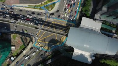 Kuala Lumpur, Malezya-Haziran 25 2019: gün zaman Kuala Lumpur şehir merkezi trafik sokak Kavşak metro hattı Panorama 4k Malezya