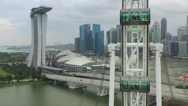 Singapur Marina Bay Sands Hotel Trafik Dönme Dolap Ile Alışveriş — Stok video