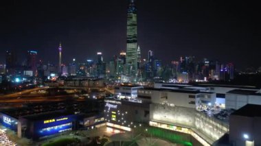 Kuala Lumpur, Malezya-Haziran 25 2018: Kuala Lumpur şehir aydınlık hava Panoraması gece 4k yaklaşık Haziran 25 2018 Kuala Lumpur, Malaysia. r, Malezya.