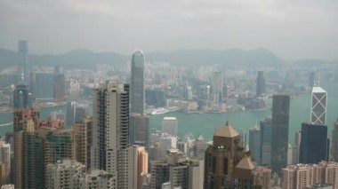 güneşli bir gün shenzhen cityscape hongkong sınır nehir hava panorama 4k timelapse Çin