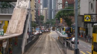 Gündüz vakti Hong Kong şehir manzarası, yol gezisi, pov panorama 4k