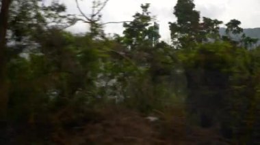 Gündüz vakti Hong Kong şehir manzarası, yol gezisi, pov panorama 4k