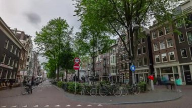 amsterdam şehir bulutlu gün trafik sokak panorama 4k timelapse hollanda