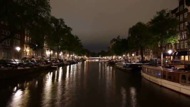 Ciudad Amsterdam Noche Iluminado Famoso Canal Calle Panorama Timelapse Países — Vídeo de stock