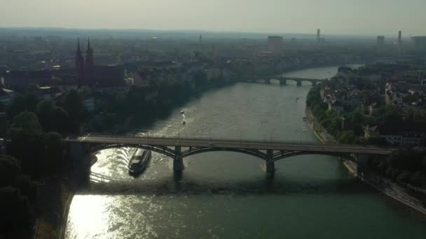 Flug Über Basel City River Bridge Sonnenuntergang Zeit Luftbild Schweiz — Stockvideo