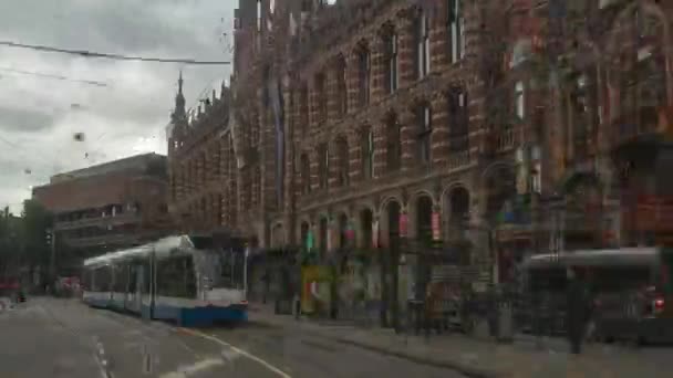 Amsterdam City Bewolkte Dag Centrale Tram Road Trip Achterzijde Pov — Stockvideo