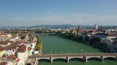 yaz günü basel şehir nehir hava panorama 4k İsviçre