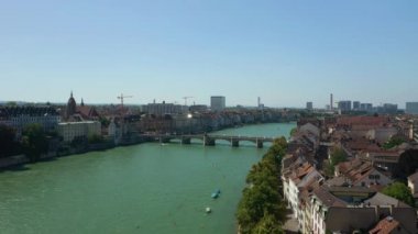 yaz günü basel şehir nehir hava panorama 4k İsviçre