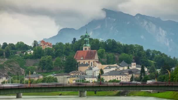 Molnigt Dag Salzburg City Center Panorama Timelapse Österrike — Stockvideo