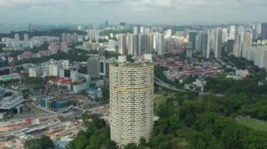 Singapur şehir havadan panorama 4k görüntüleri üzerinde gündüz uçuş