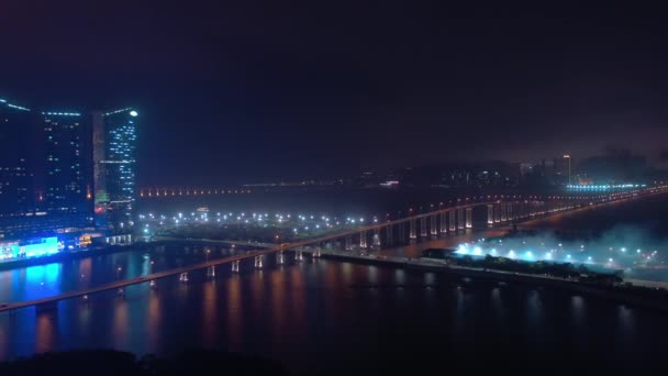 2019年2月2日 澳门城市景观市中心河畔空中全景在夜晚4K约2月2日澳门 — 图库视频影像