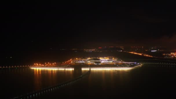 Macau Iluminado Cidade Nublado Noite Aérea Beira Mar Panorama China — Vídeo de Stock