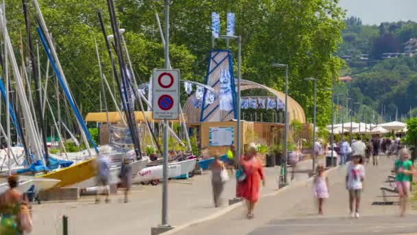 Zwitserland Dag Tijd Jeva Stad Mensen Lopen Straat Timelapse Panorama — Stockvideo