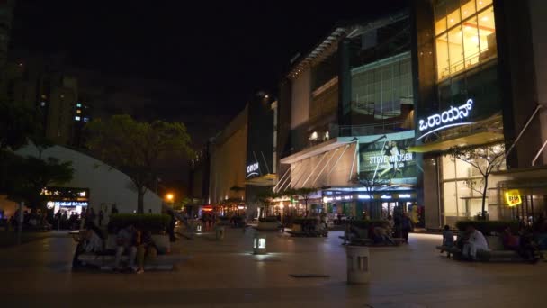 Noc Oświetlone Bangalore Miasto Zatłoczone Ulica Kwadratowy Ruch Panorama Indie — Wideo stockowe
