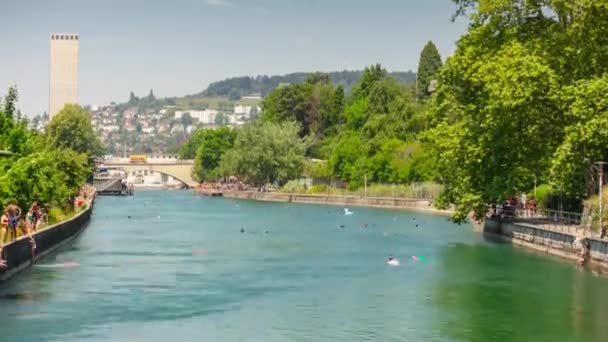 Літній Денний Політ Через Базельську Річку Повітряна Панорама Timelapse Switch — стокове відео