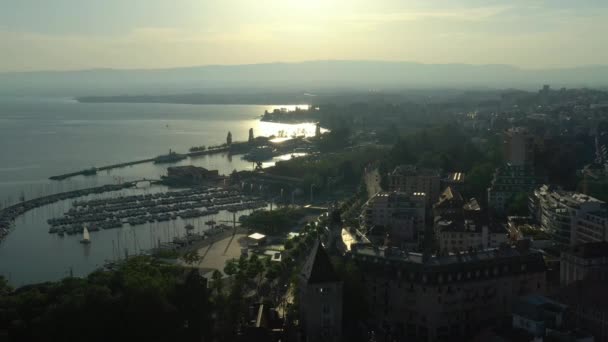 Vuelo Sobre Ciudad Luzern Tráfico Urbano Panorama Aéreo Timelapse Metraje — Vídeos de Stock