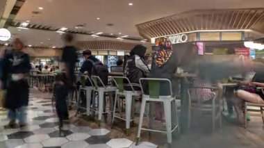 JAKARTA - Endonezya - 22 Mart 2020: şehrin ünlü alışveriş merkezi yürüyüşü panorama 4k zaman aralığı 22 Mart 2020 jakarta Endonezya. 