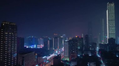 Changsha Şehir Gecesi, şehir merkezindeki ünlü kültür kompleksi delta körfezi havacılık panorama 4k porseleni aydınlattı.