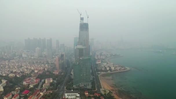 День Днем Місто Циндао Центрі Повітряної Панорами Чіна — стокове відео