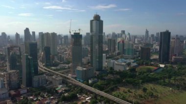 KUALA LUMPUR, MALAYSIA - SEPTEMBER 12020: kuala lumpur şehir merkezi havacılık panoraması 4k circa September 1 2020 kuala lumpur, malezya.