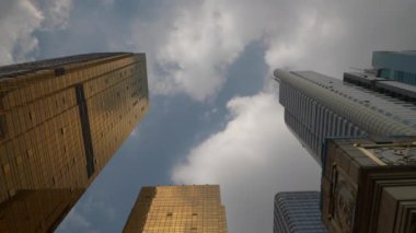 Guangzhou şehrindeki modern gökdelenler, 4k panorama  