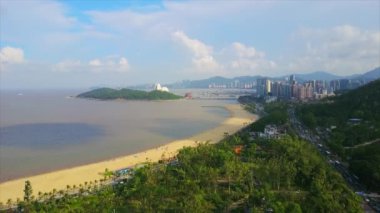 Zhuhai şehrindeki opera binasının havadan görünüşü, Çin, 4K