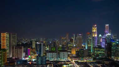 Şehir merkezinde gece aydınlatması, Singapur, 4k, zaman aşımı  