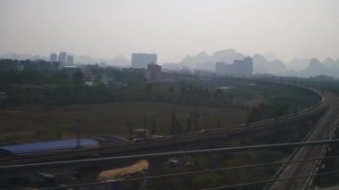 Guangzhou 'ya tren yolculuğu, Çin, POV, 4K 