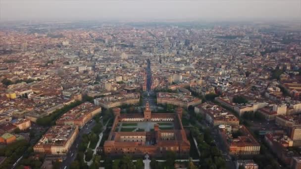 Αεροφωτογραφία Του Κάστρου Του Πάρκου Της Πόλης Στο Μιλάνο Ιταλία — Αρχείο Βίντεο
