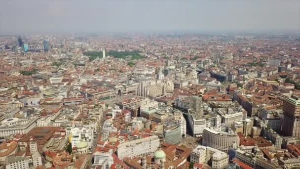 意大利米兰市中央大教堂的空中景观 — 图库视频影像