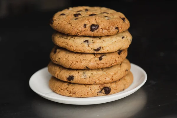 Смачне Печиво Шоколадними Чіпсами Вежа Домашнього Печива Свіже Духовки — стокове фото