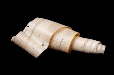 Güzel izole kırpma yolu ile siyah arka plan üzerine ince ahşap tıraş şeklinde