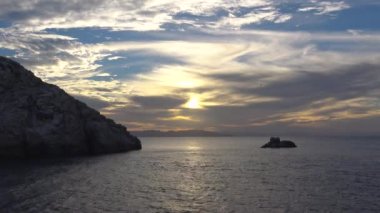 Meksika. La Paz' ı. Kaliforniya Körfezi'nin pitoresk sahili.