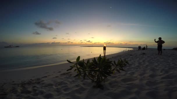 Hermoso Atardecer Fascinante Safari Viaje Por Las Islas Del Archipiélago — Vídeos de Stock