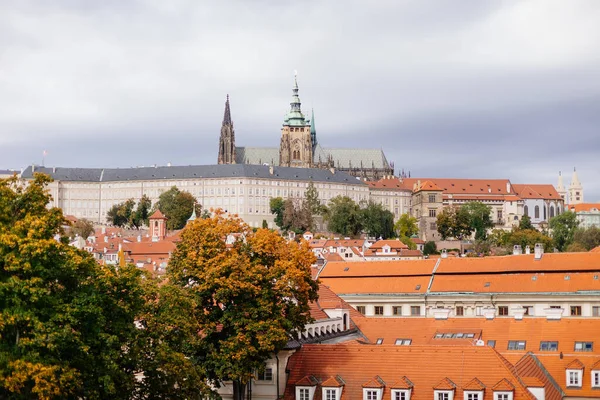 Bemerkenswerte Aussicht Auf Die Prager Burg Und Die Altstadt Vom — Stockfoto