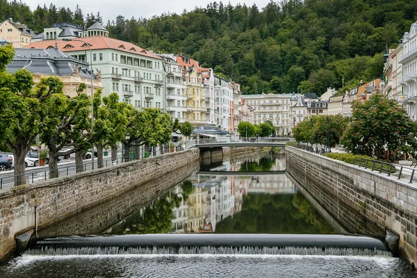 Widok Miasto Street Tziste Karlowe Wary Czechy Czerwca 2020 — Zdjęcie stockowe