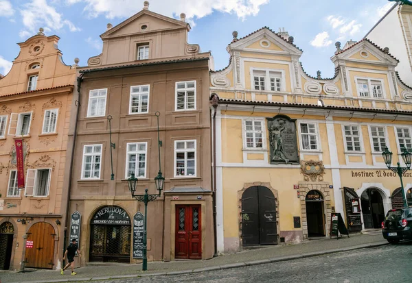 Historická Nerudova Ulice Hned Vedle Pražského Hradu Royal Way Nebo — Stock fotografie