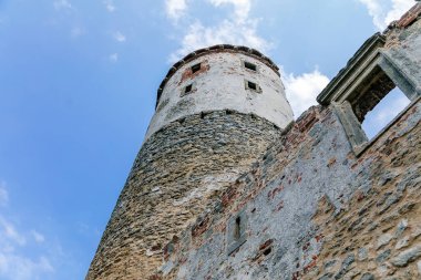 Gotik kale ve Rönesans kalesi Zviretice, Bakov nad Jizerou, Orta Bohem Bölgesi, Çek Cumhuriyeti. 18 Temmuz 2020