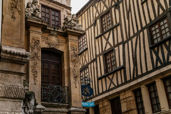 Gatorna Den Gamla Staden Rouen Med Traditionella Korsvirkeshus Rouen Normandie — Stockfoto