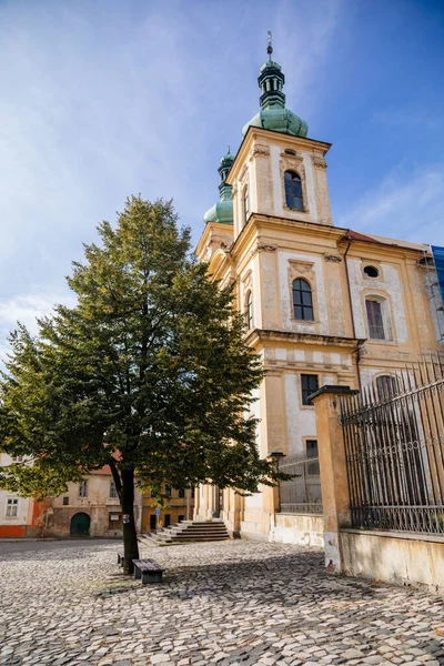 Church Annunciation Main Republic Square Duchcov Sunny Day Észak Csehország — Stock Fotó