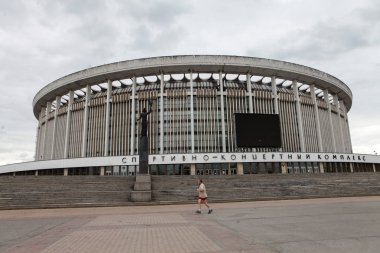St. Petersburg, Rusya - 18 Haziran 2018: Lenin Spor ve Konser Kompleksi spor konser kompleksinin inşası. Moskova Olimpiyatları için 1980 yılında inşa edilmiştir.