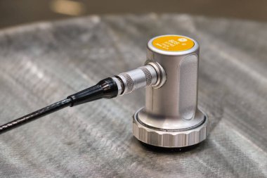 Ültrasonik eksiklik dedektörü krautkramer Usm 36 tesisinde sırasında 