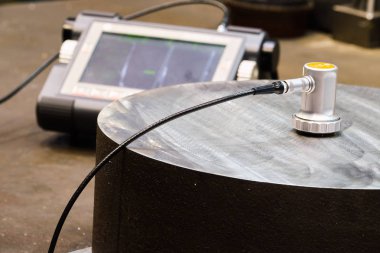 Ültrasonik eksiklik dedektörü krautkramer Usm 36 tesisinde sırasında 