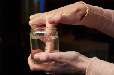 Endüstriyel Halkla ilişkilerde kullanılan jel tutarlılığını örneği