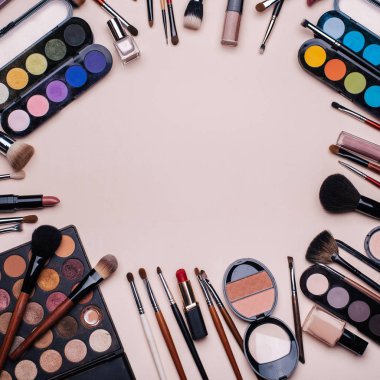 Profesyonel kozmetik, makyaj araçlarına ve Bayan güzellik için aksesuarlar