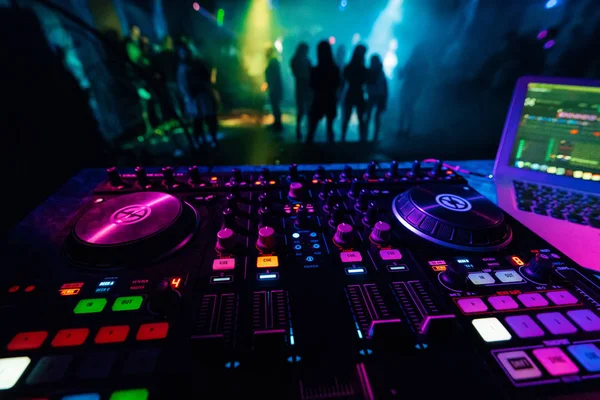 DJ mixer controller Board for professional mixing of electronic music in a nightclub — Stock Photo, Image