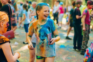 Vichuga, Rusya - 17 Haziran 2018: Renkler festivali Holi kutlaması