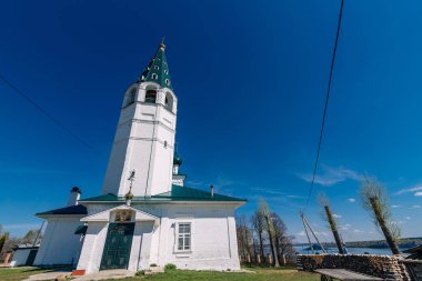 Volga kıyısında Rusya'da Antik Ortodoks Hıristiyan Kilisesi